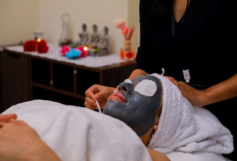 هتل Loumage Suites And Spa