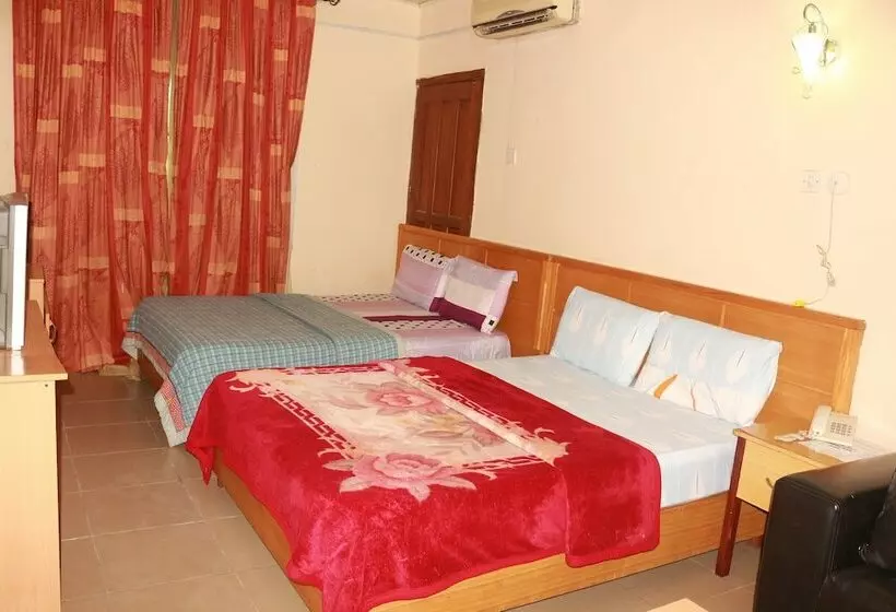 هتل Planet Guest House