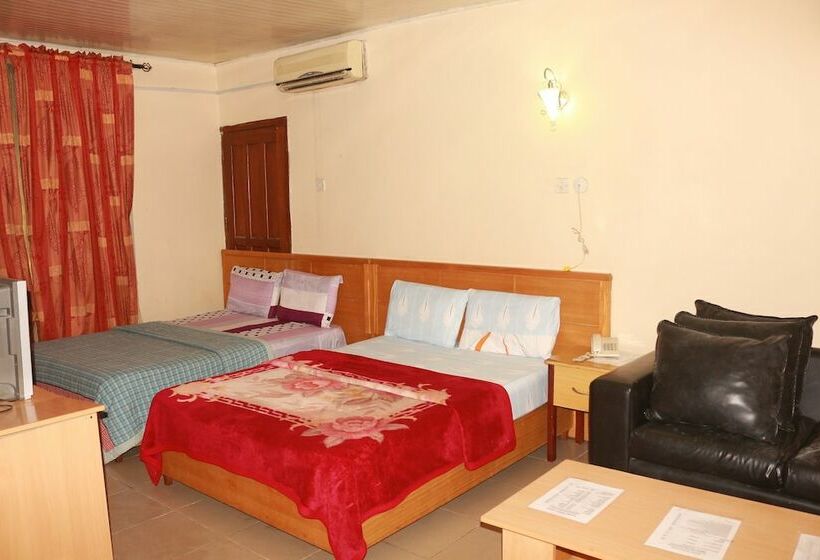 هتل Planet Guest House