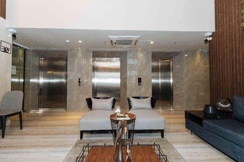 فندق Reddoorz Premium Near Ust Hospital