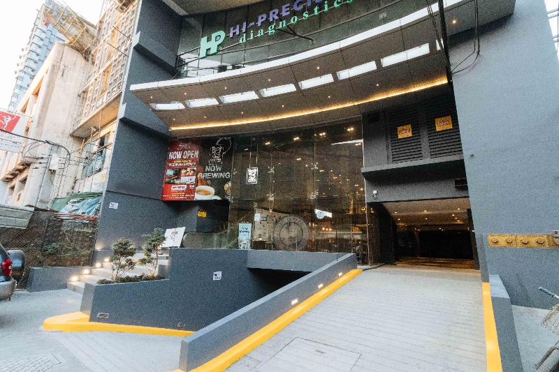 فندق Reddoorz Premium Near Ust Hospital