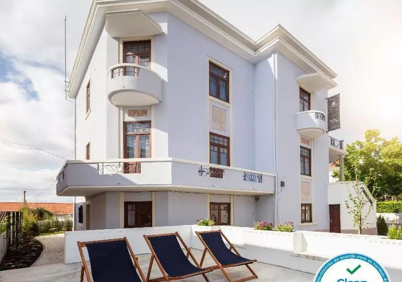 Penedo Da Saudade Suites & Hostel