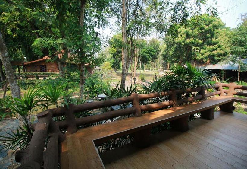 منتجع Papa's Garden