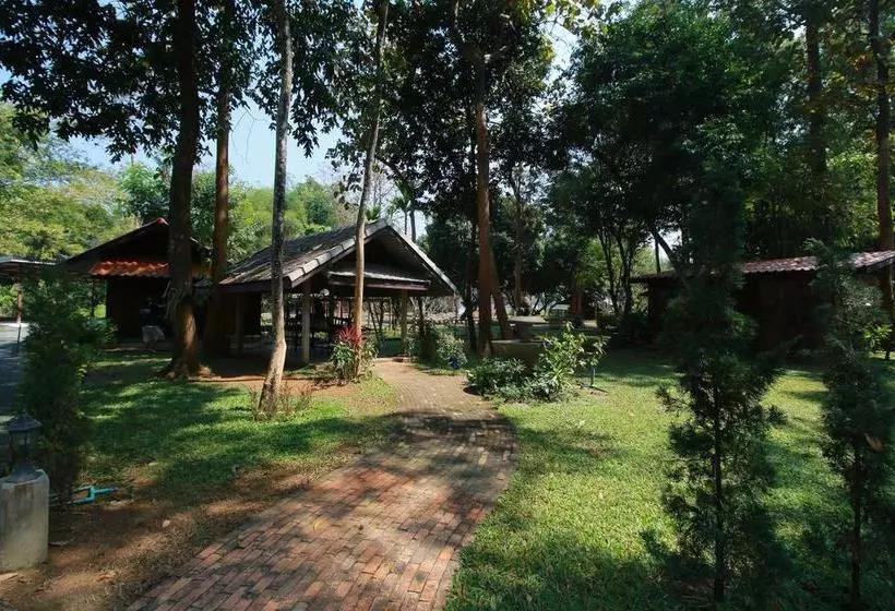 Lomakeskus Papa's Garden