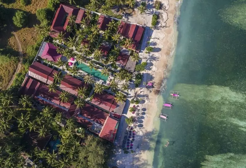 استراحتگاه Pinkcoco Gili Air   Constant Surprises & For Cool Adults Only