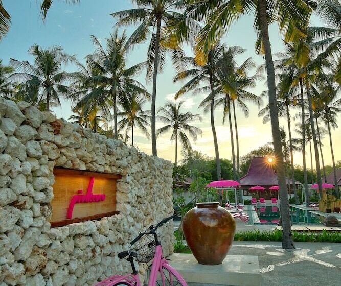 리조트 Pinkcoco Gili Air   Constant Surprises & For Cool Adults Only