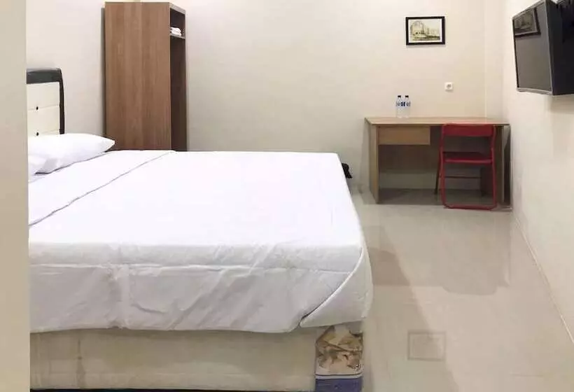 The Galton Hotel Bau Bau