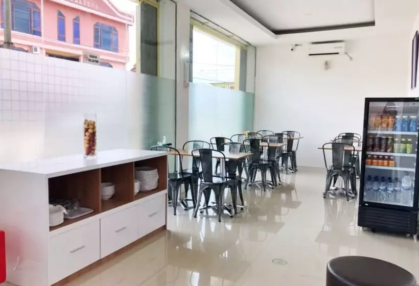 The Galton Hotel Bau Bau