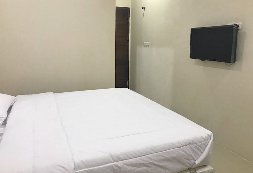 The Galton Hotel Bau Bau