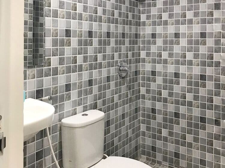 The Galton Hotel Bau Bau