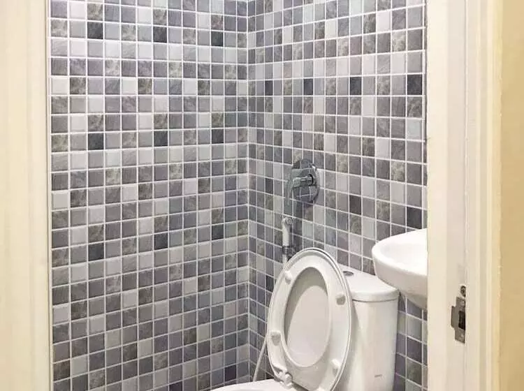 The Galton Hotel Bau Bau