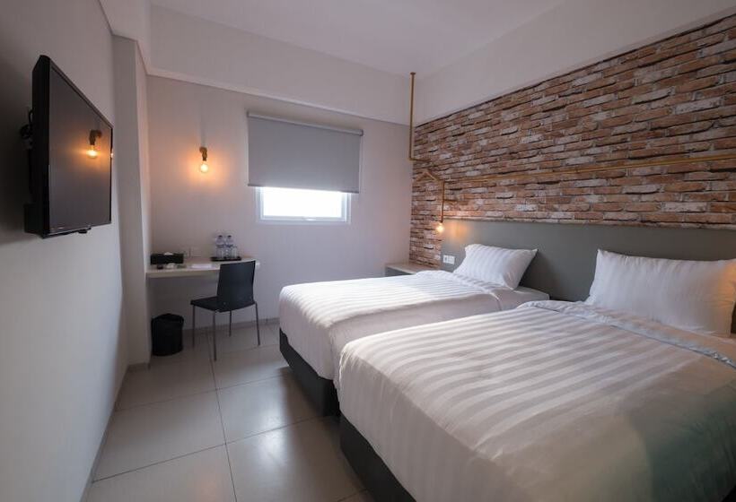 فندق 88 Bekasi By Wh