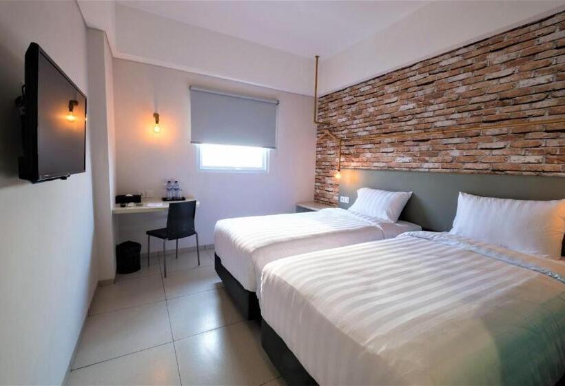 فندق 88 Bekasi By Wh