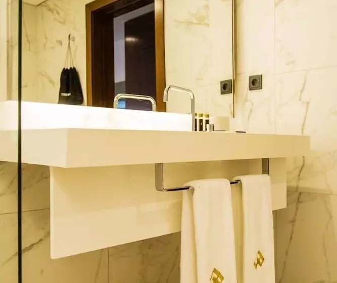 Grand Plaza Hotel Nampula