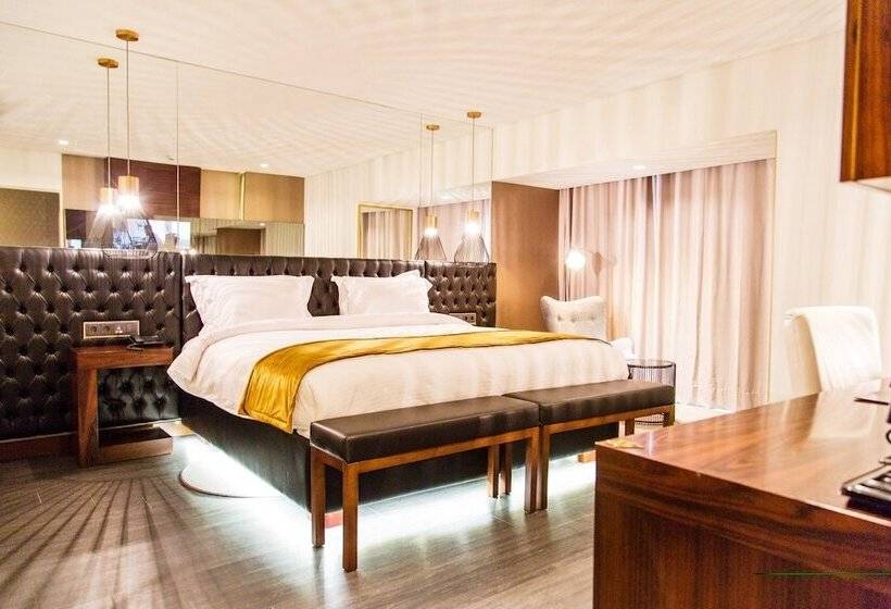 Grand Plaza Hotel Nampula