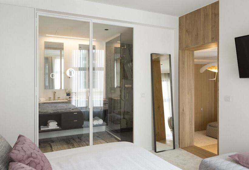 هتل Gulde Schoen Luxury Studioapartments