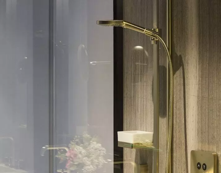 هتل Gulde Schoen Luxury Studioapartments