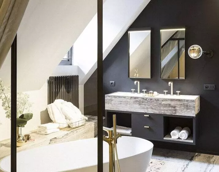 هتل Gulde Schoen Luxury Studioapartments