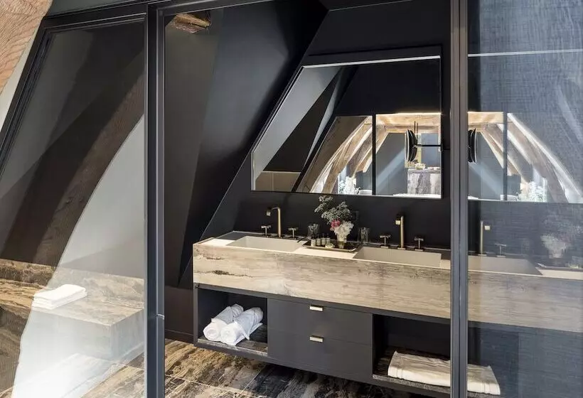 هتل Gulde Schoen Luxury Studioapartments