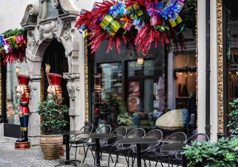 هتل Gulde Schoen Luxury Studioapartments