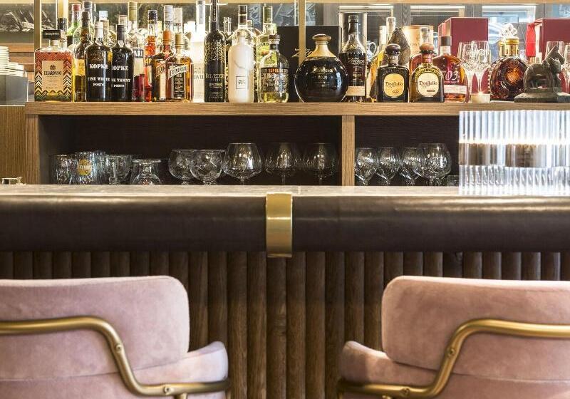 هتل Gulde Schoen Luxury Studioapartments