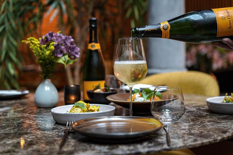 هتل Gulde Schoen Luxury Studioapartments