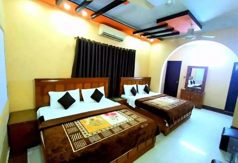 هتل Royal Residency Guest House Karachi