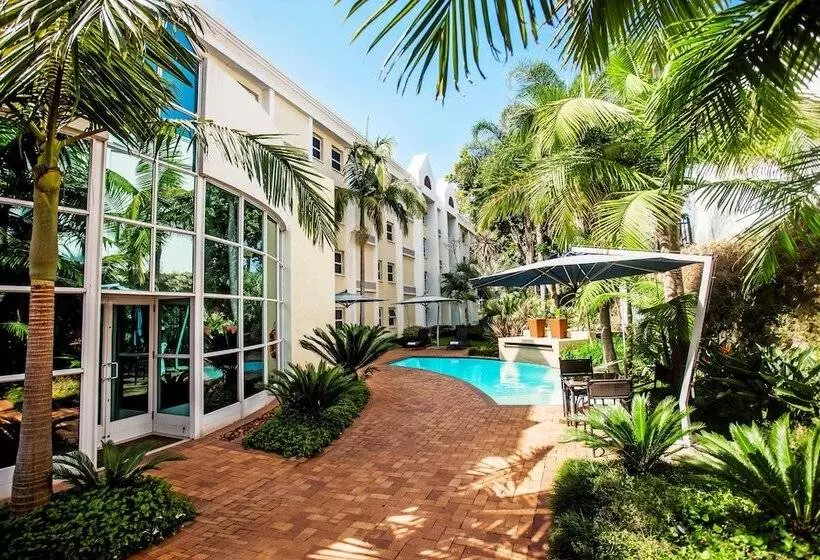 ホテル Stayeasy Pretoria