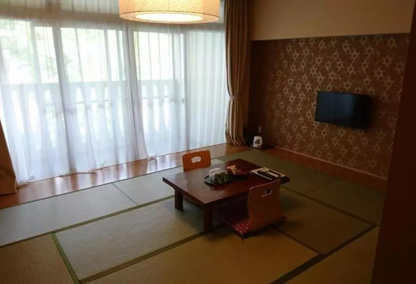 Ryokan Itoen Hotel Kusatsu