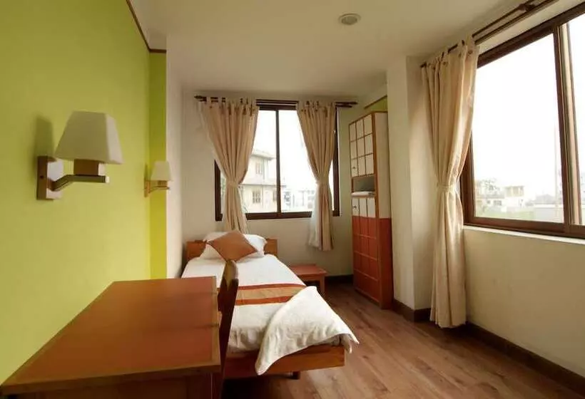 تختخواب و صبحانه Homestay Nepal