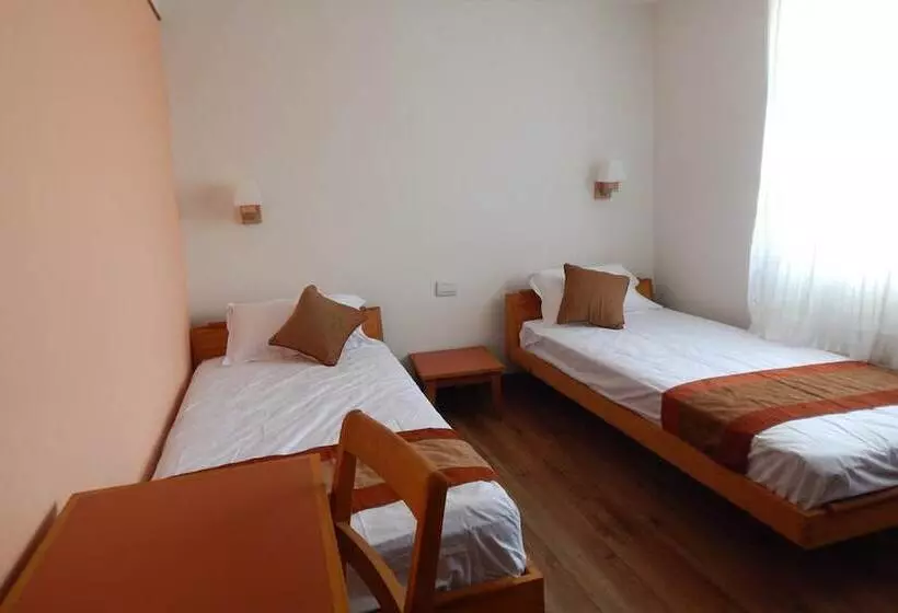 تختخواب و صبحانه Homestay Nepal