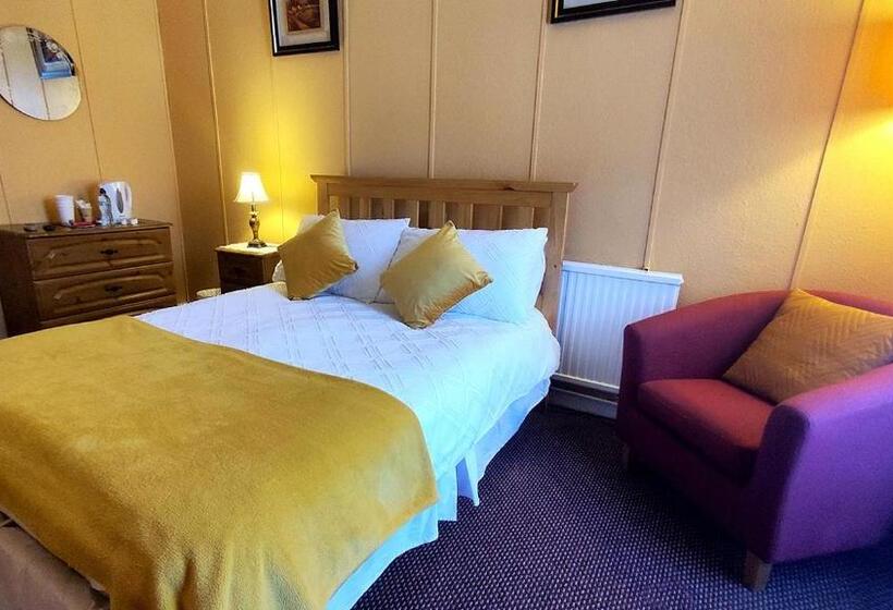 Bed and Breakfast Inishross House