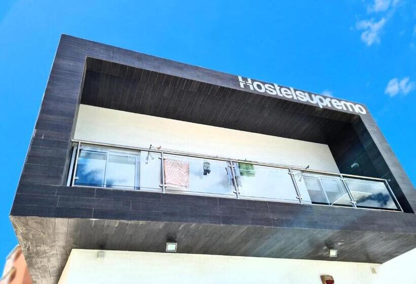 Hostel Supremo