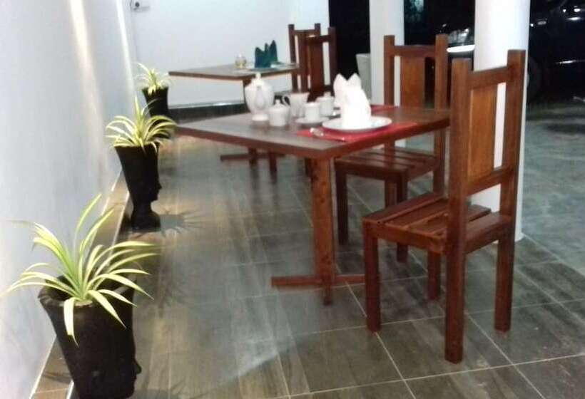 Hotel Asharo Sigiriya Villa