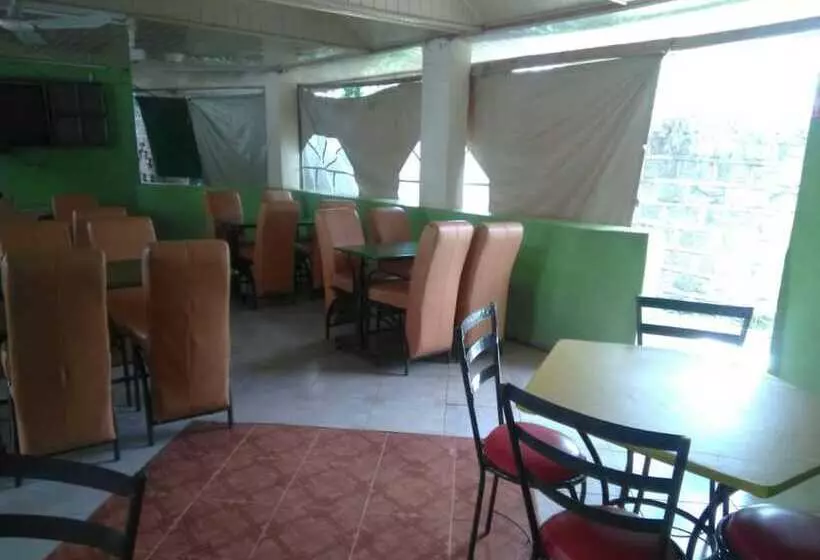 هتل Enigma Resort