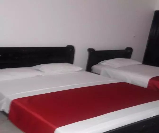 ホテル Ginebra Sincelejo