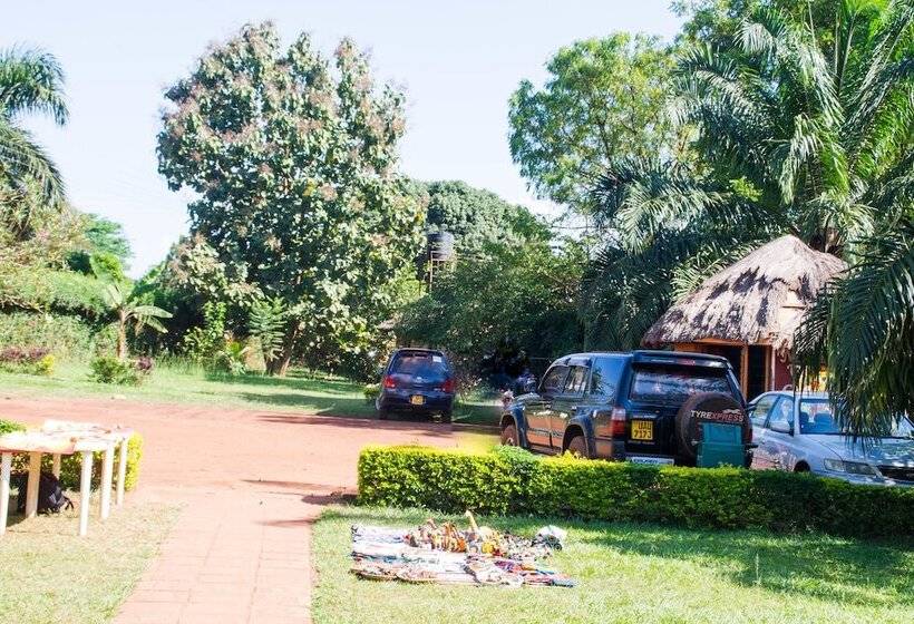 هتل New Court View