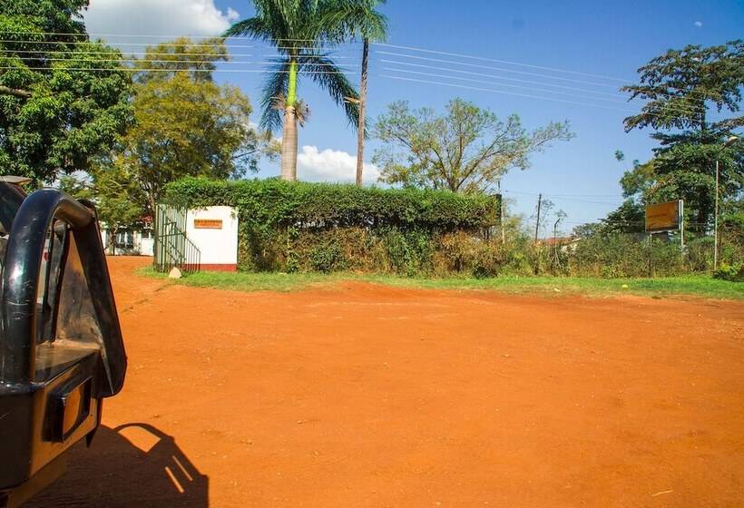 هتل New Court View