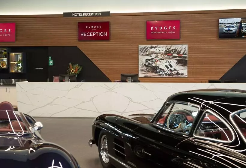 ホテル Rydges Pit Lane