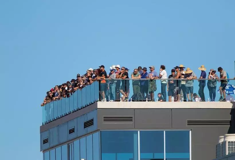 ホテル Rydges Pit Lane