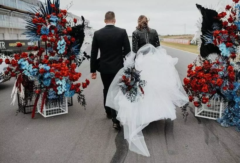 ホテル Rydges Pit Lane