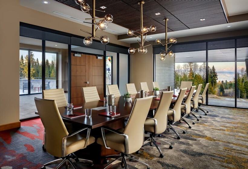 The Josie Hotel, Autograph Collection