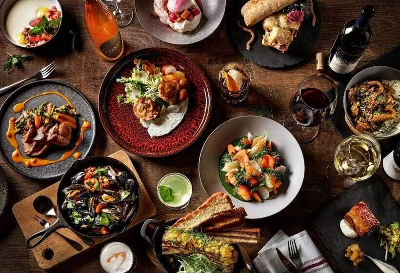 The Josie Hotel, Autograph Collection