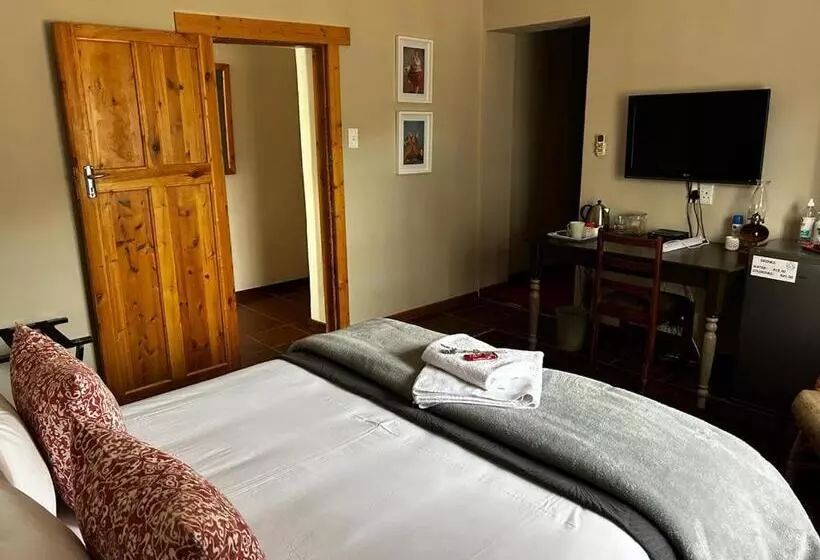 36 On Boom B&b