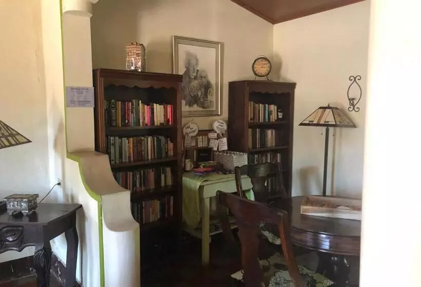 هاستل Casa Lula León Hostal