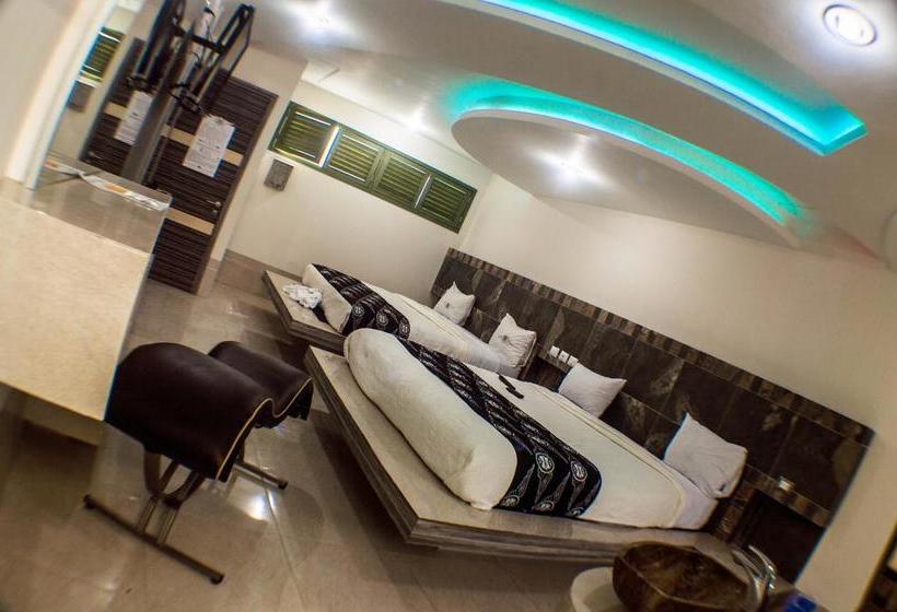 Auto Hotel Cielo Good Luck