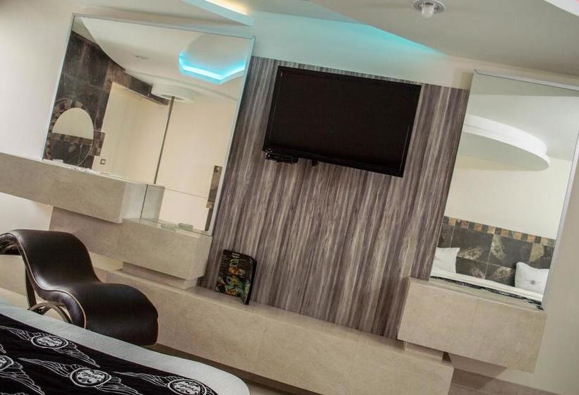 Auto Hotel Cielo Good Luck