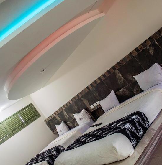 Auto Hotel Cielo Good Luck