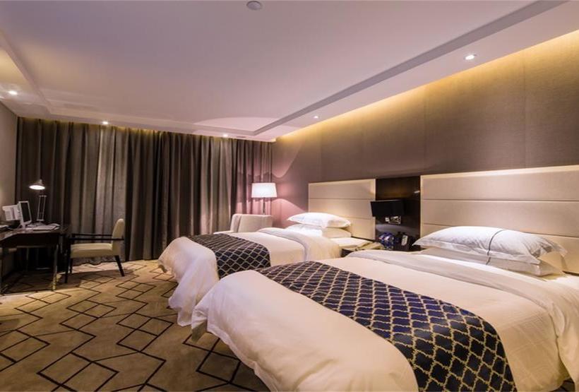 Otel Boston International