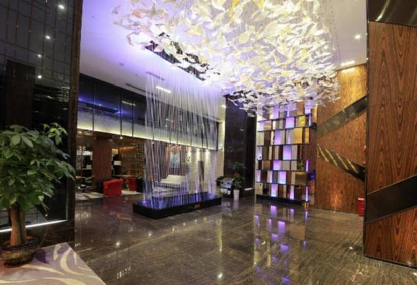 Otel Boston International